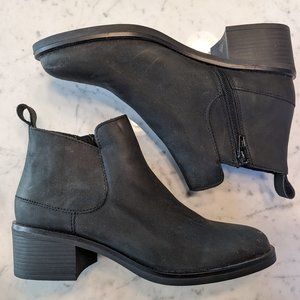 Clarks Memi Zip Black Leather Boot